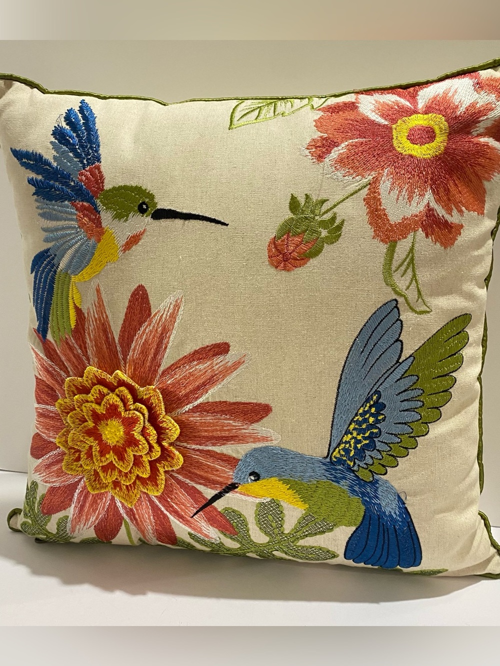 Pier 1 Hummingbird Floral Embroidered Accent Pillow Beige Botanical 18x18 Garden - Picture 2 of 10